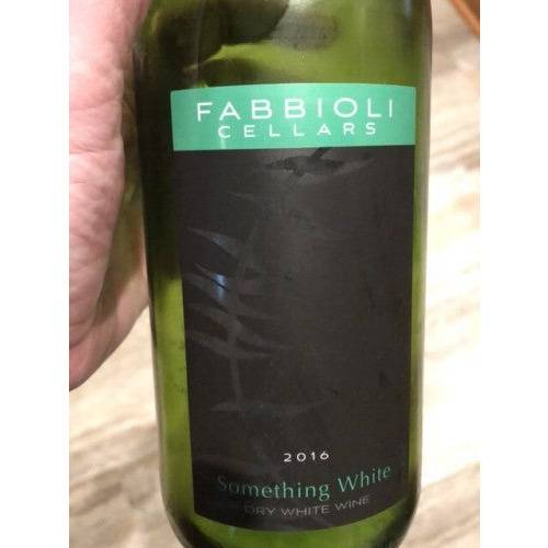 Fabbioli Cellars Something White Dry NV (750 ml)