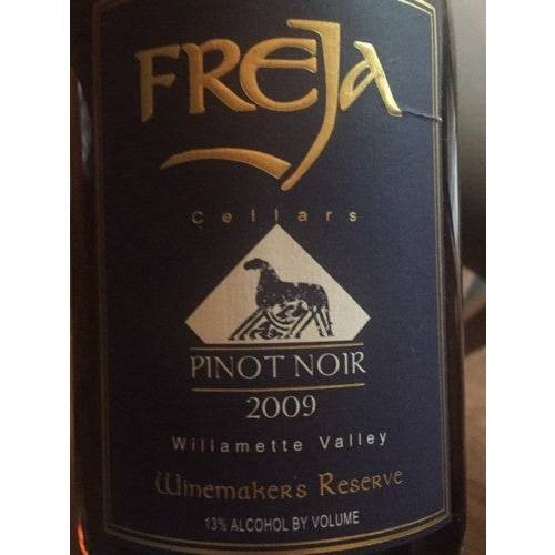 Freja Cellars - Winemaker's Reserve Pinot Noir 2015 (750ml)