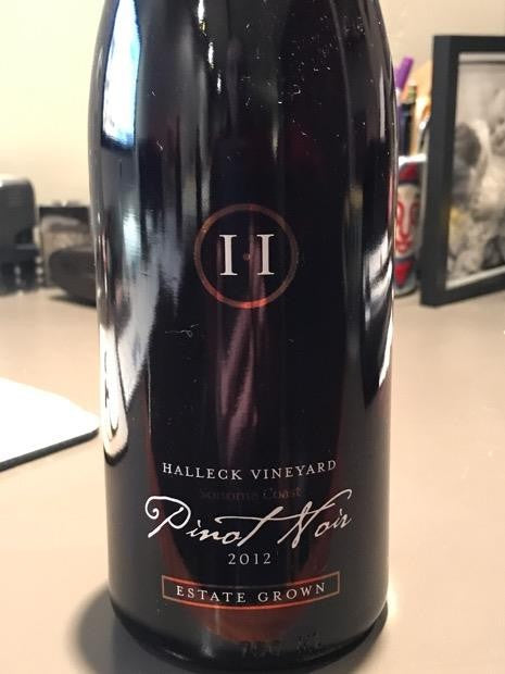 Halleck Vineyard - Estate Grown Pinot Noir 2012 (750ml)