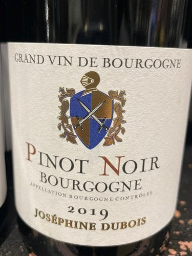 Joséphine Dubois - Bourgogne Pinot Noir 2022 (750ml)