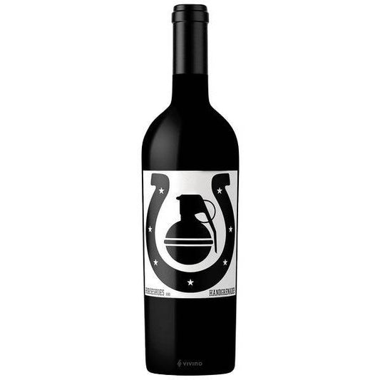 Maison Noir Horseshoes and Handgrenades NV (750 ml)