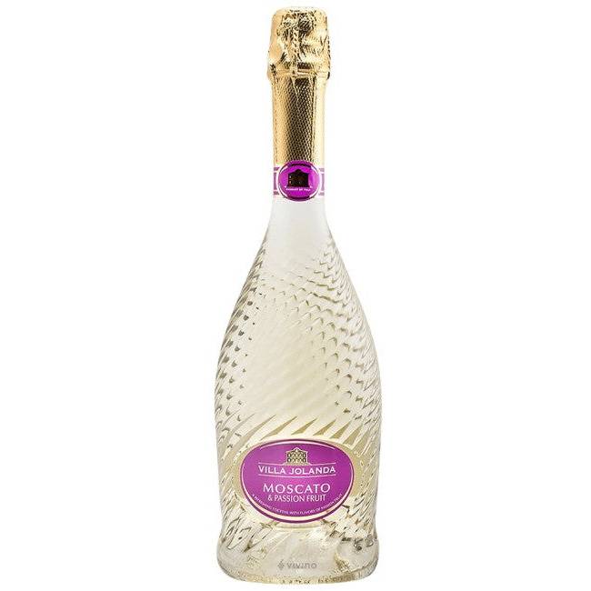 Villa Jolanda Moscato & Passionfruit NV (750 ml)